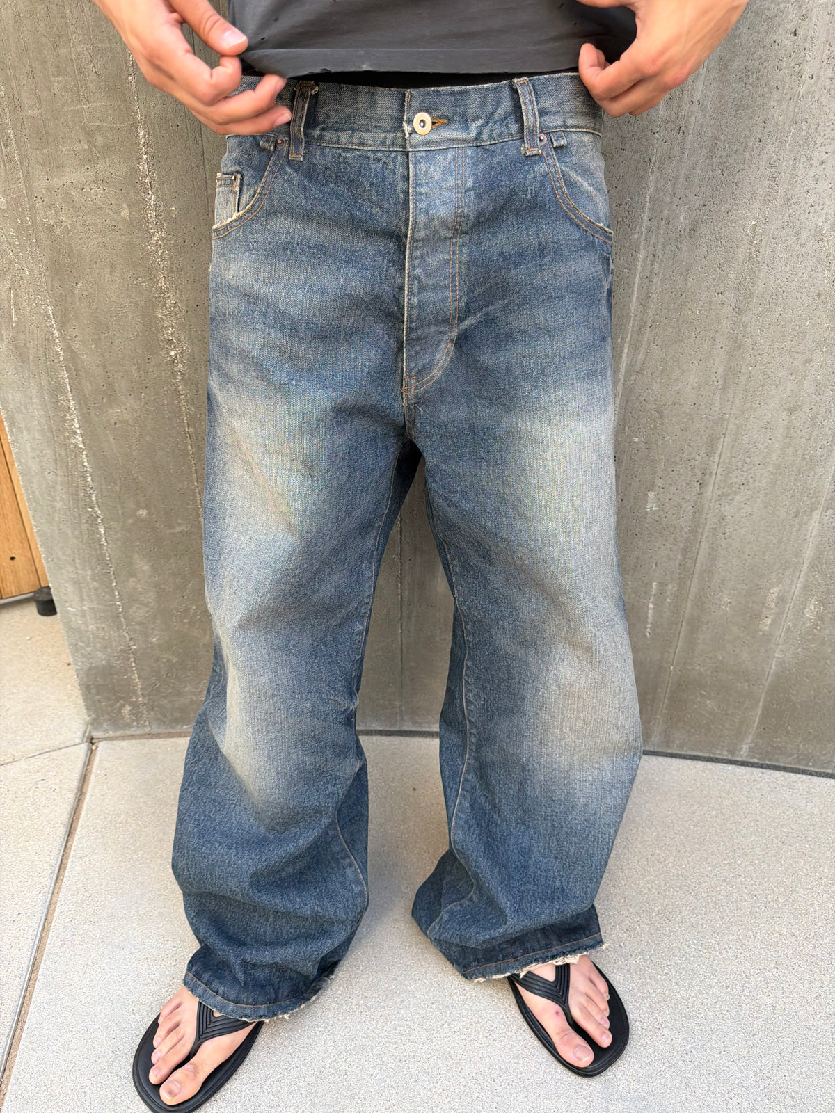 TT CUT WASHED INDIGO DENIM