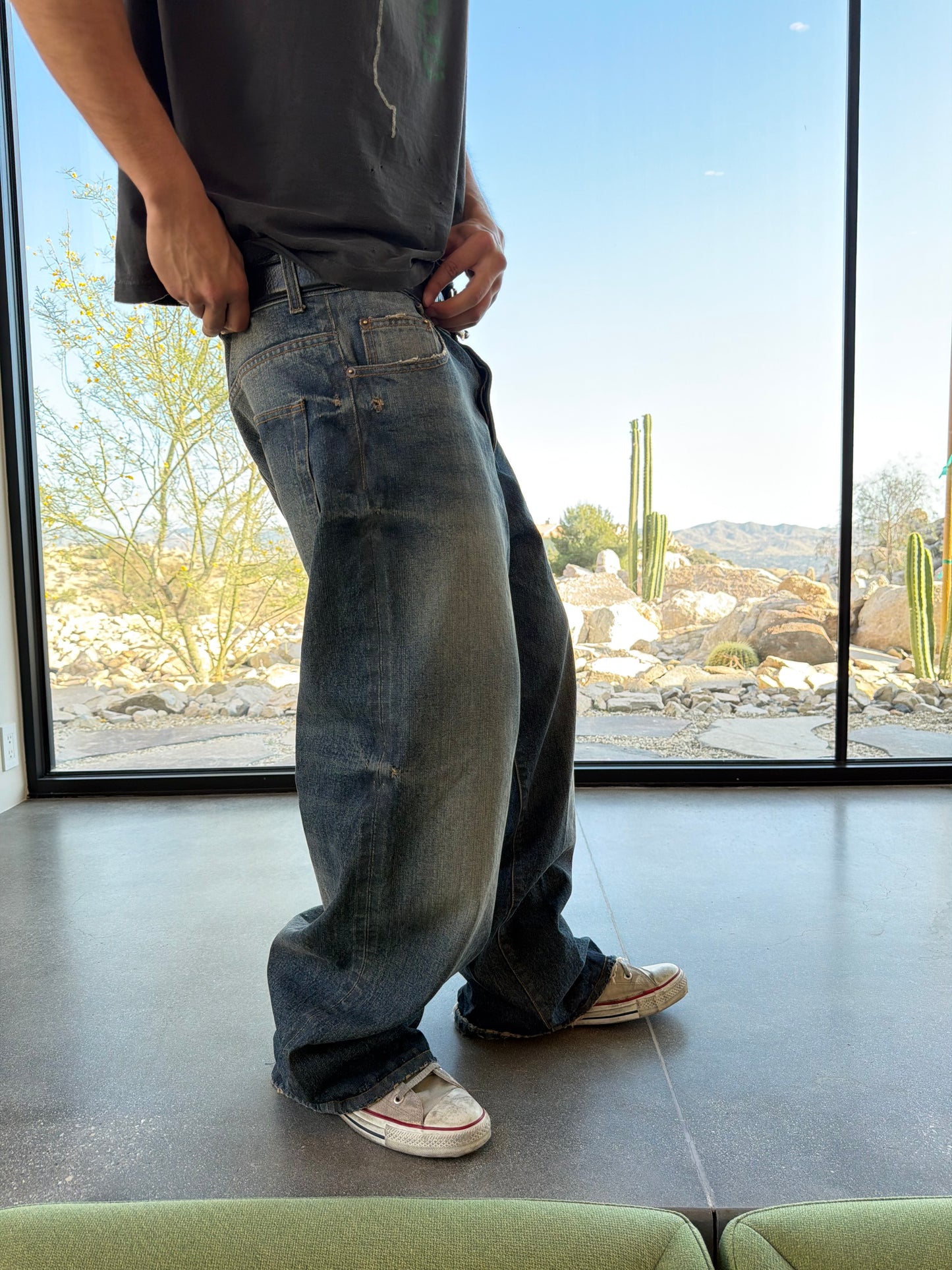 TT CUT WASHED INDIGO DENIM