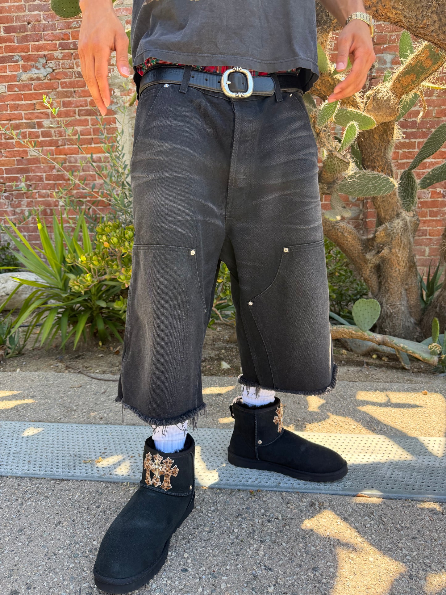 Black Faded Denim Doubleknees Capri