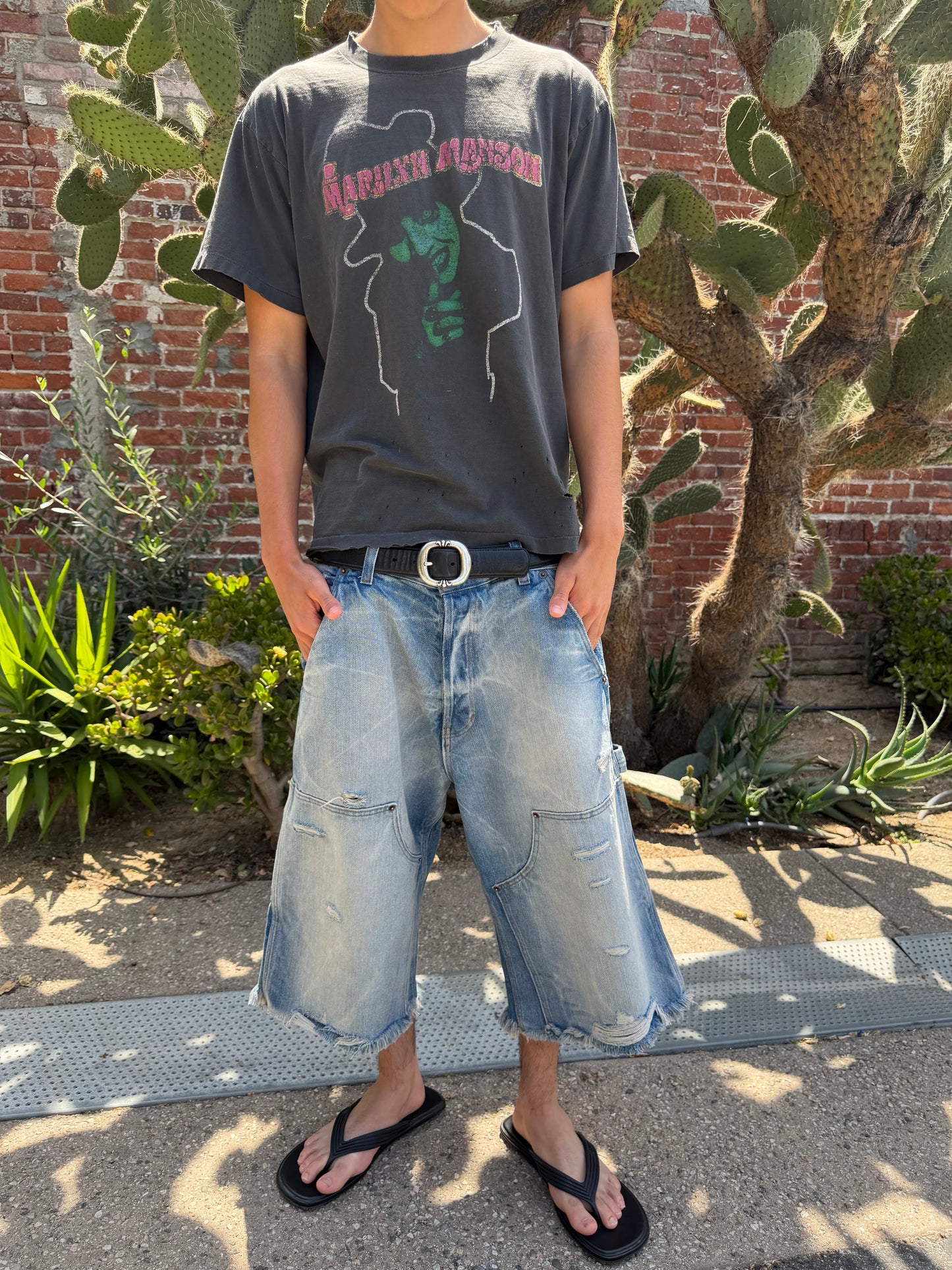 Light Wash Denim Doubleknee Capri