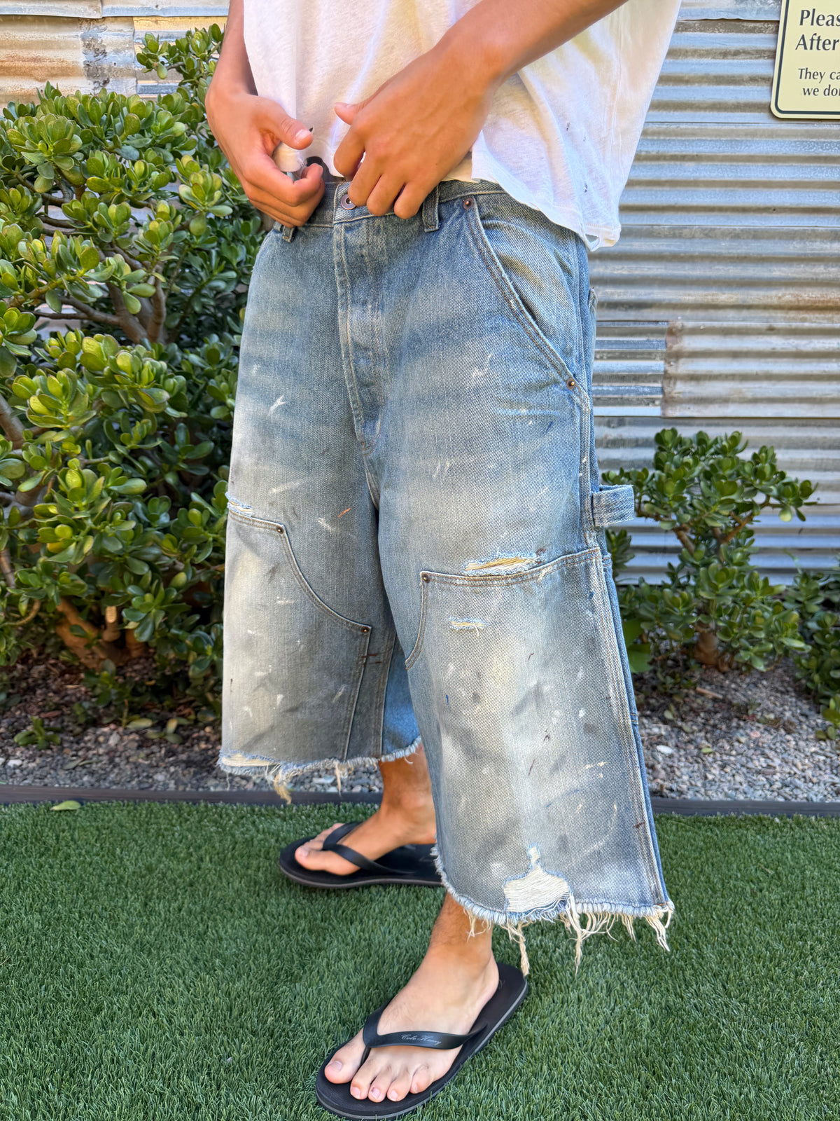 Light Wash Faded Painter Capris